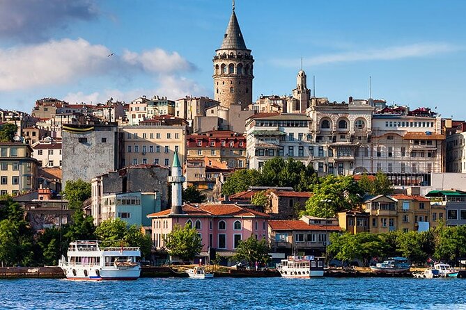Sunset Cruise with Stop along Asia: Discover Istanbul's Bosphorus - Under the Bosphorus Bridge, then Rumeli Hisarı and Fatih Sultan Mehmet Bridge