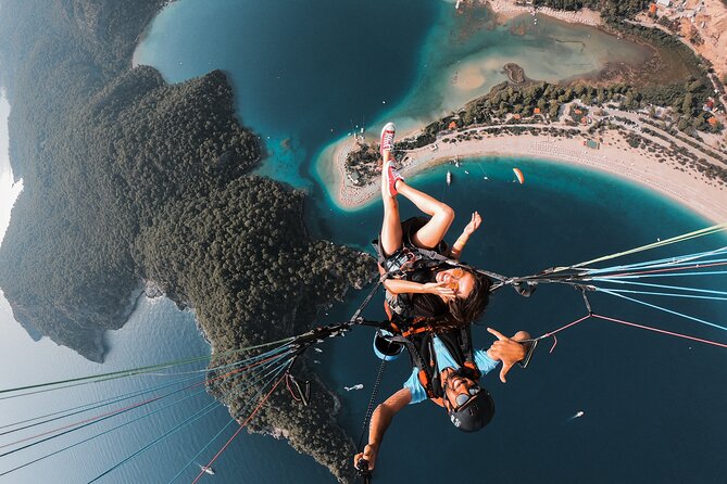 Tandem Paragliding Fethiye, Oludeniz - Getting ready: briefing, gentle slope launch, and what your pilot will tell you