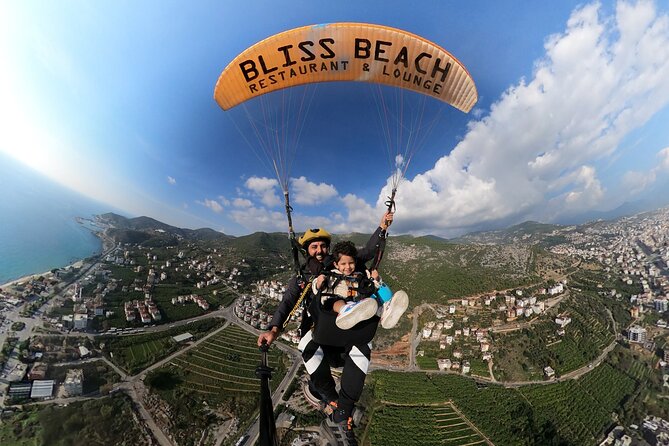 Tandem Paragliding in Alanya, Antalya Turkey with a Licensed Guide - If you want control: the supervised take-charge moment