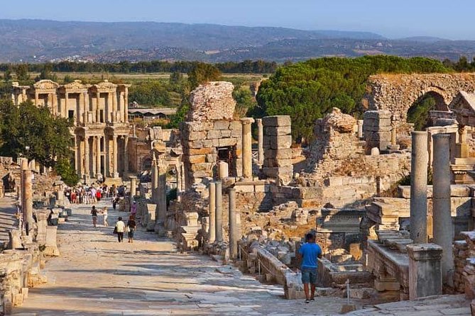 Top-Rated Ephesus and House of Virgin Mary Tour for Cruisers - Kusadasi Castle and Pigeon Island Break