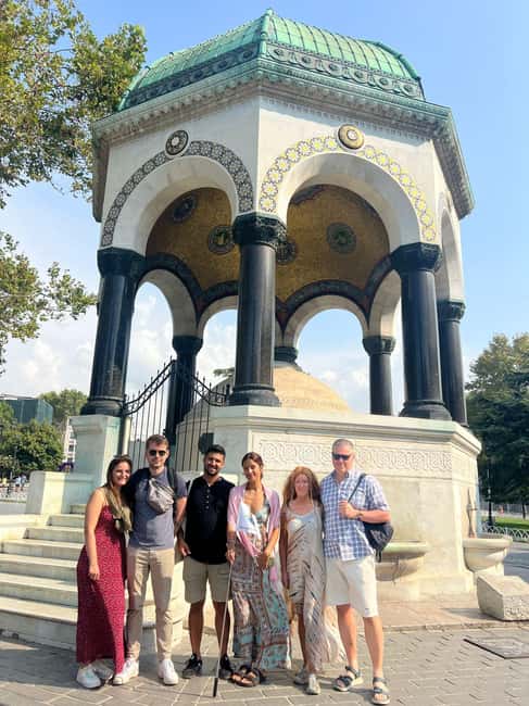 Topkapi Palace & Harem, Skip-the-Line SMALL GROUP - Imperial Treasury highlights: the names you’ll remember after you leave