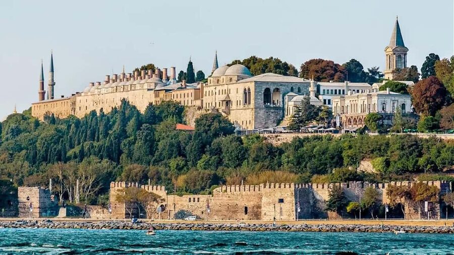Topkapi Palace & Harem, Skip-the-Line SMALL GROUP - What to wear, what to bring, and what you must leave behind