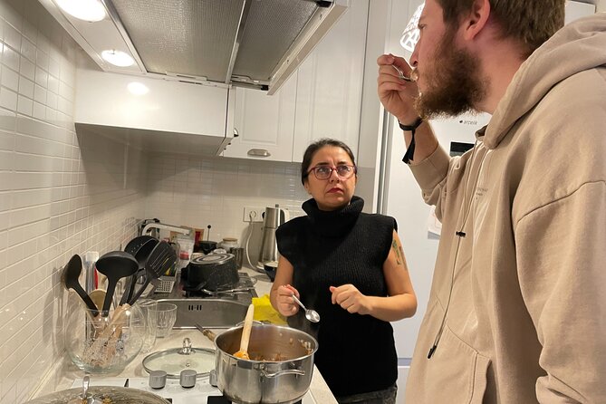 Traditional Home Cooking with a Local in İstanbul City Center - Turkish coffee and the mealtime mood shift