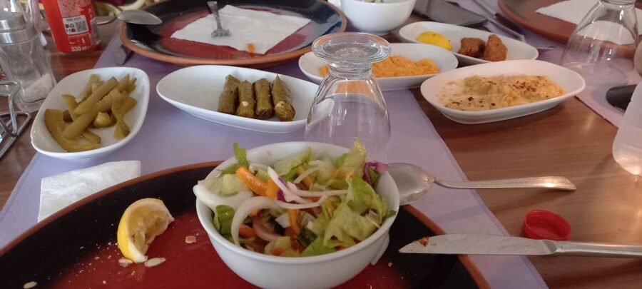 Traditional Turkish Night Show with Dinner&Non limit Drinks - Practical Tips So You Stay Comfortable in the Cave