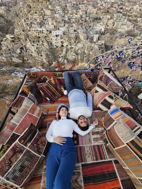 Ultimate Cappadocia Experience: Red & Green Tour in One Day - Pigeon Valley and Uçhisar: another viewpoint, plus a quick scenic reset
