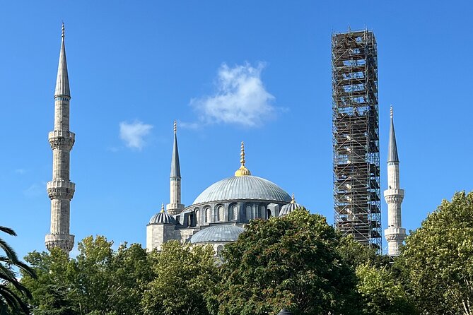 WONDERS of ISTANBUL: PRIVATE Full-Day Guided City Tour - Hagia Sophia and the Blue Mosque: two religions, one skyline